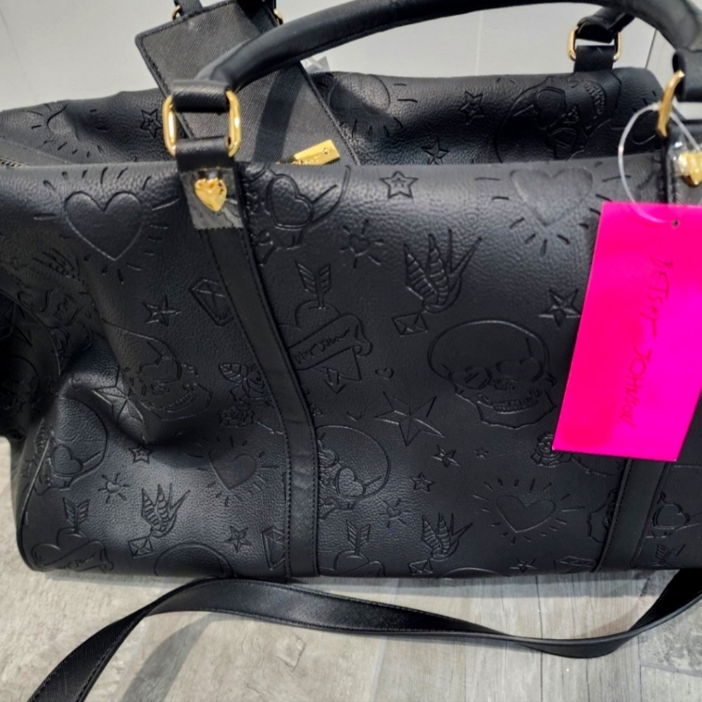 Betsey Johnson Skeleton Skull Weekender Duffle Bag Tote Black Embossed NWT